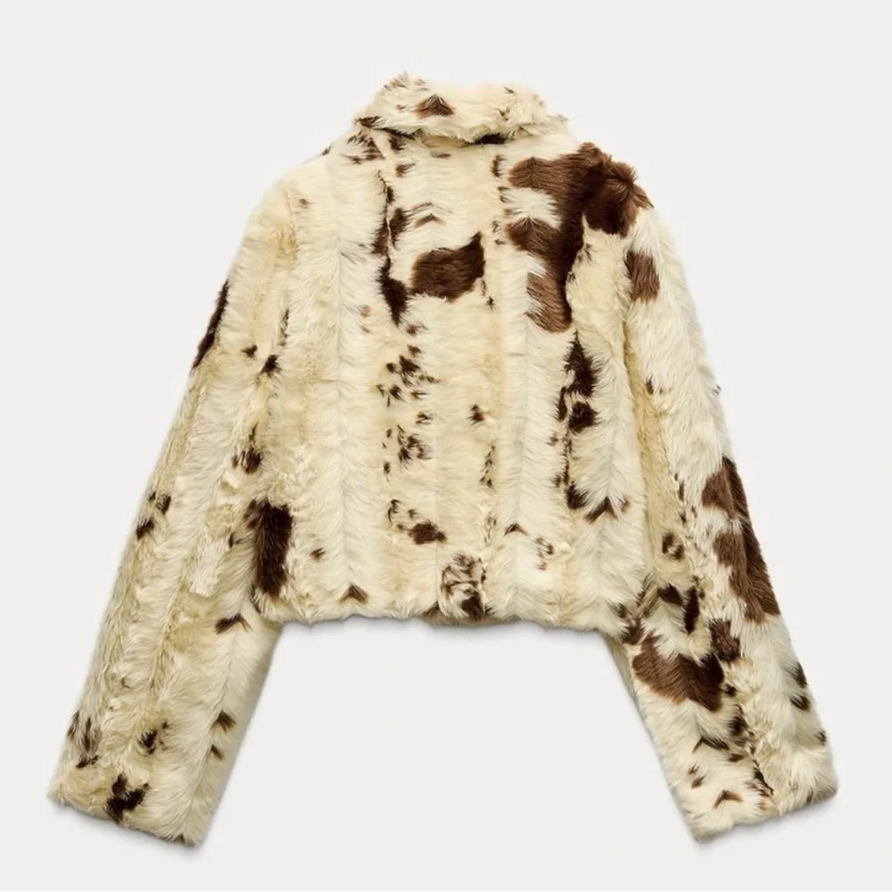 Zara Cream Teddy Jacket with Brown Accents - Picture 5 of 8